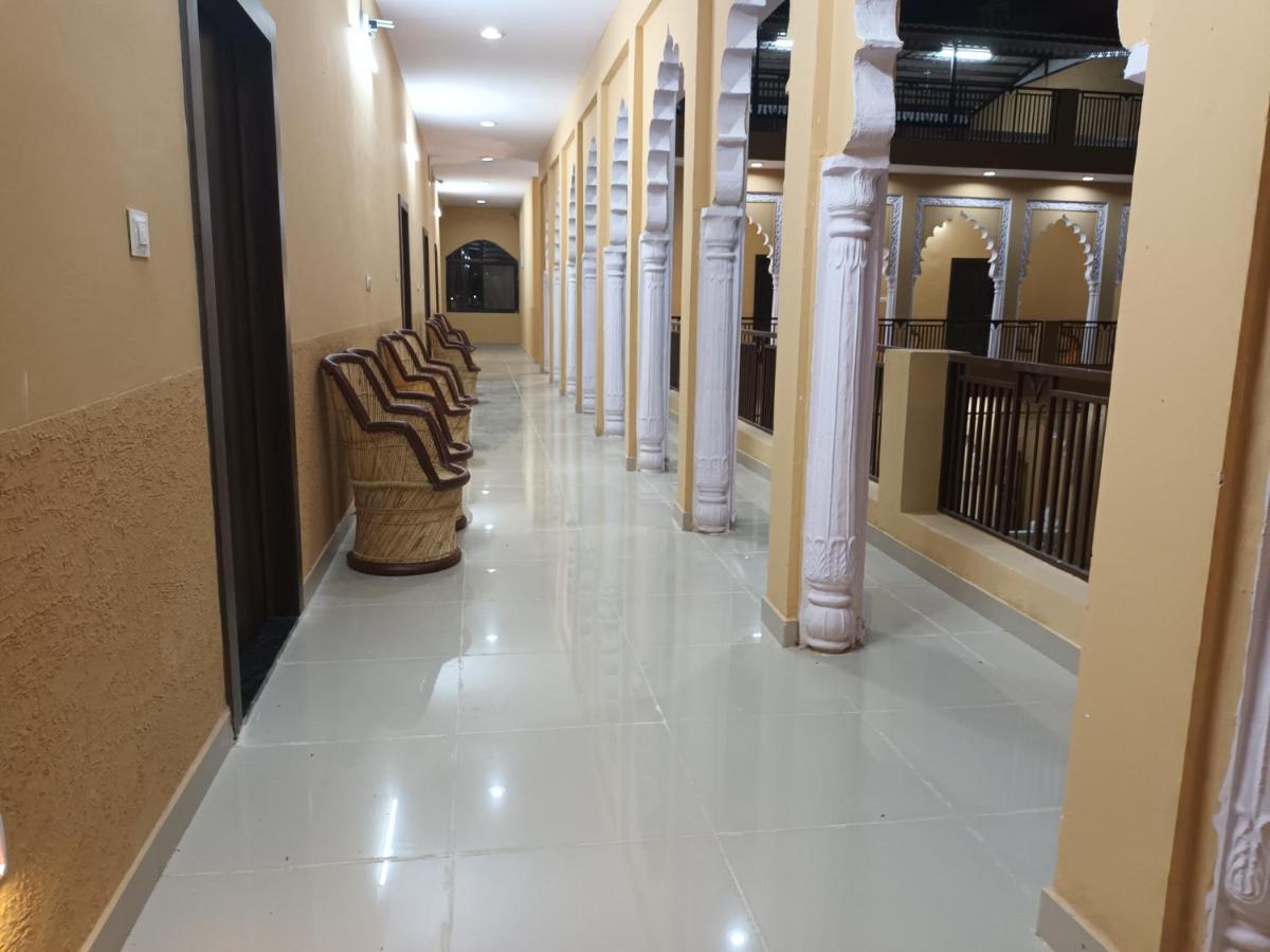 L S Haveli Hotel Пушкар Екстериор снимка
